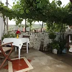 Hotel Kirkinca 3*