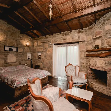 Kirkinca 3*